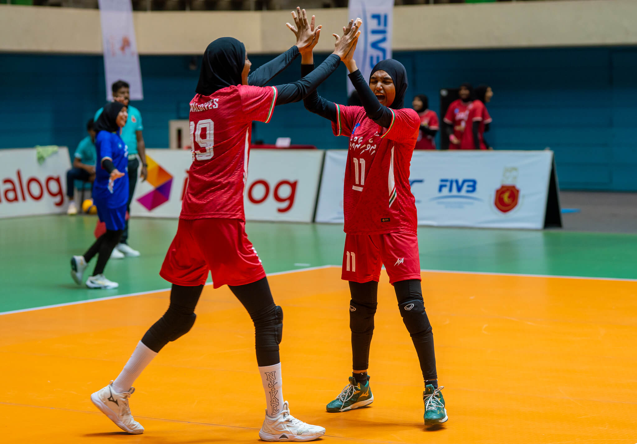 Kyrgyzstan VS Maldives Photo 12