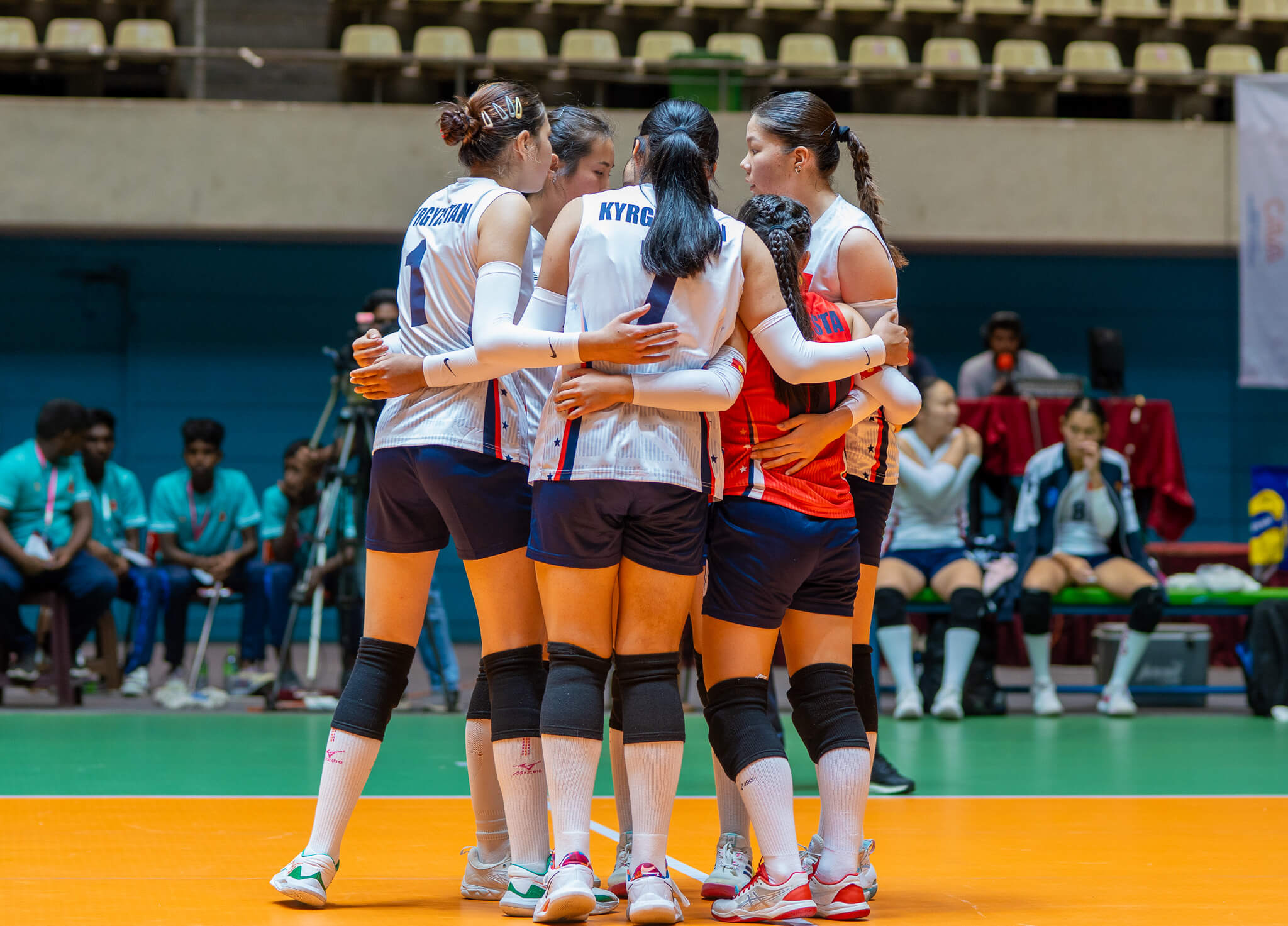 Kyrgyzstan VS Maldives Photo 16