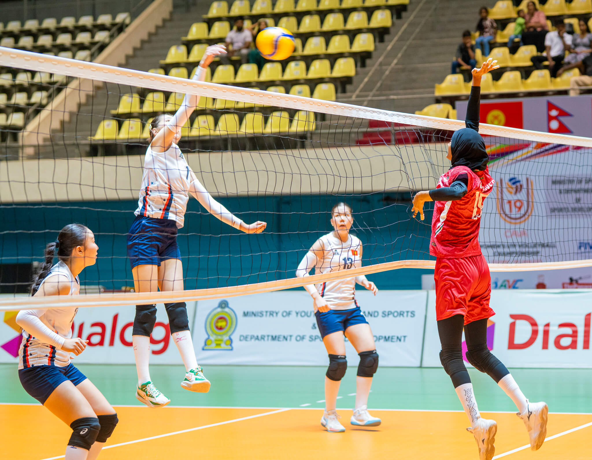 Kyrgyzstan VS Maldives Photo 49