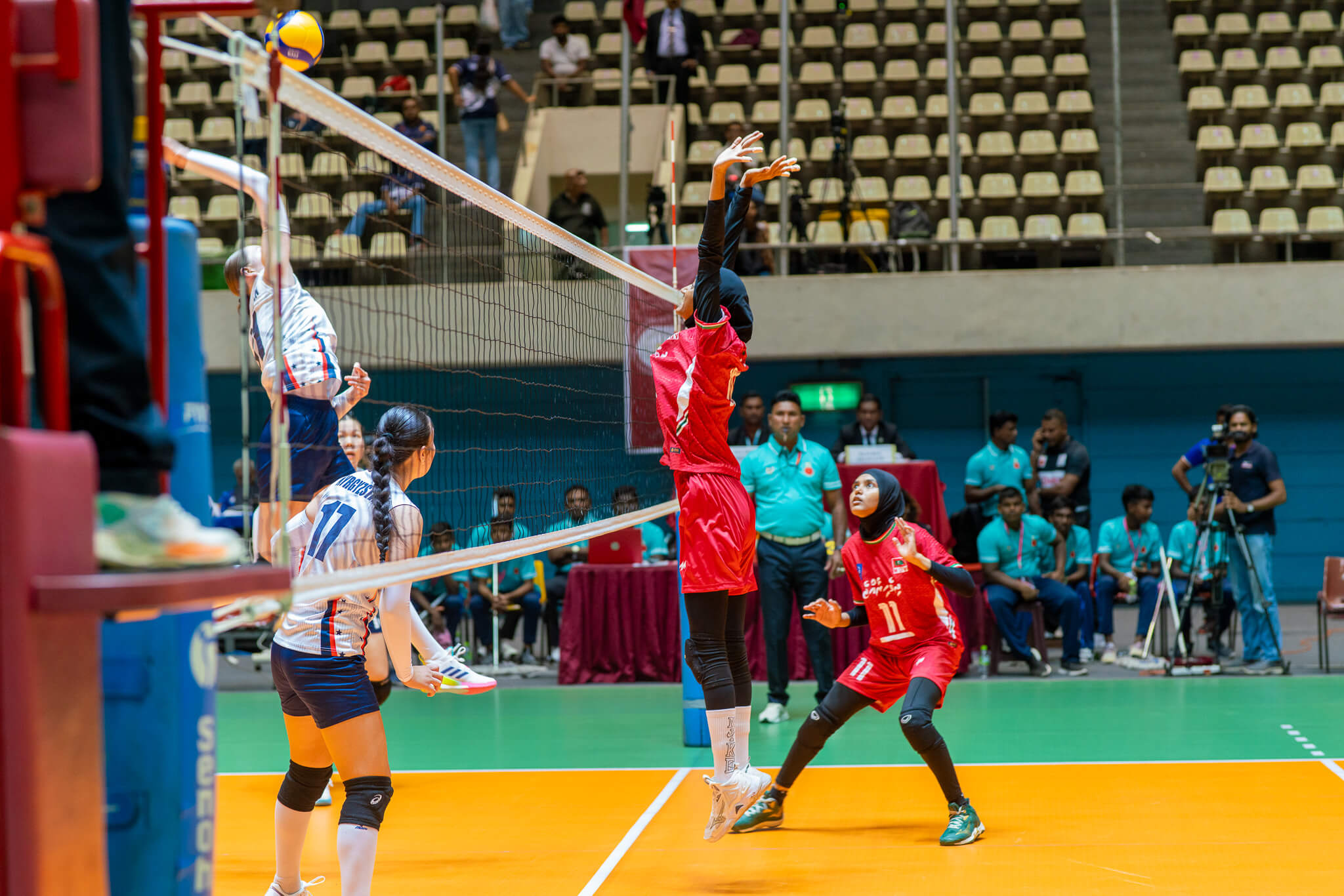 Kyrgyzstan VS Maldives Photo 57