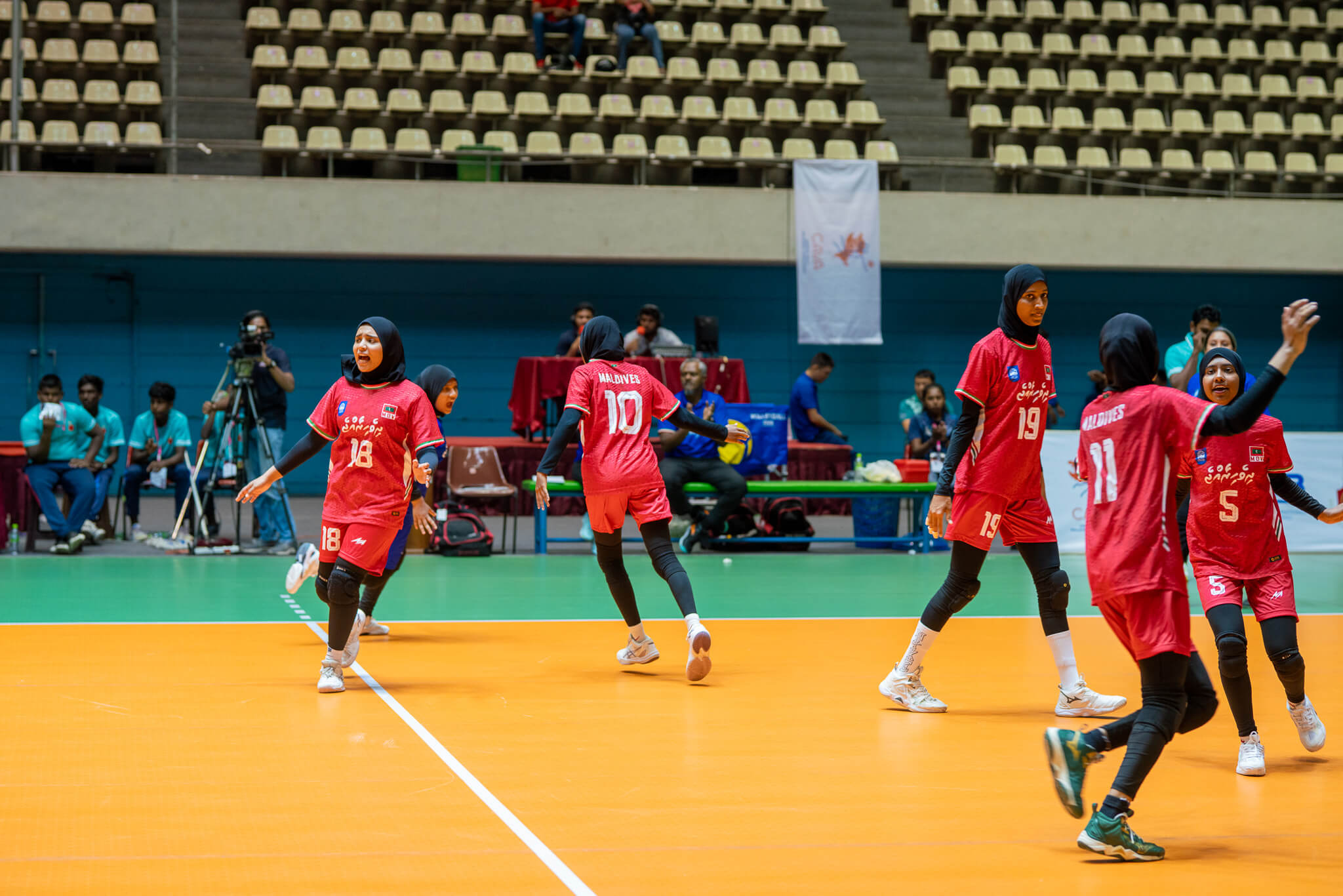 Kyrgyzstan VS Maldives Photo 61